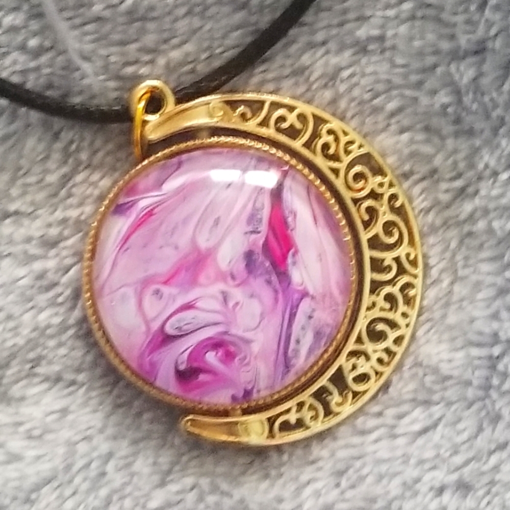 Original paint pouring skin jewelry. 2 sided